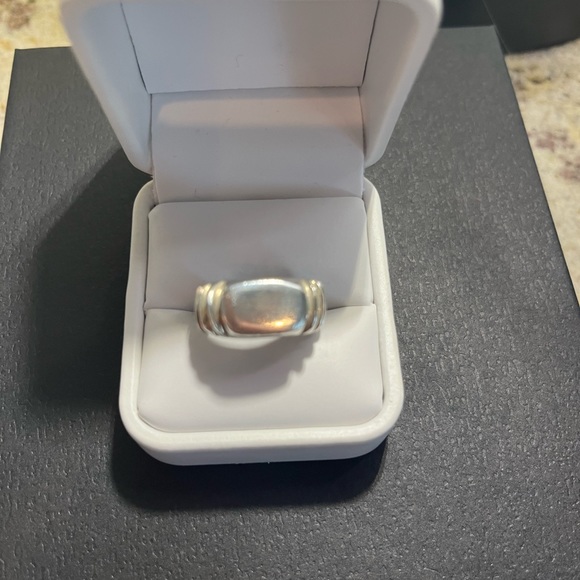 Sterling silver ladies ring - Picture 5 of 6